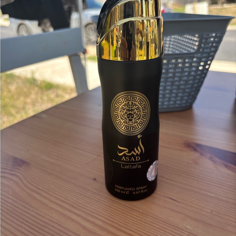 Asad Men’s Perfumed Spray - Black & Gold